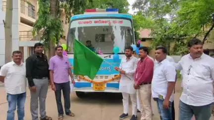 ಹಡಗಲಿ: ಪಟ್ಟಣದಲ್ಲಿ 'ಸಂಚಾರಿ ಆರೋಗ್ಯ ಘಟಕ ವಾಹನಕ್ಕೆ' ಚಾಲನೆ ನೀಡಿದ ಶಾಸಕ;ಕೃಷ್ಣ ನಾಯ್ಕ್