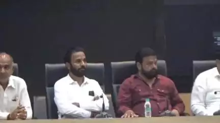 अकोला: कावड यात्रेसाठी प्रशासन सज्ज; सुरक्षा, सुविधा आणि स्वच्छतेचा संपूर्ण आराखडा तयार, नियोजन भवनात बैठक संपन्न