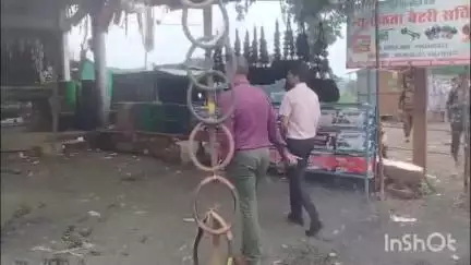 राहतगढ़: भोपाल तिराहे से तहसील कार्यालय तक मुख्य मार्ग के दोनों ओर अतिक्रमण विरोधी कार्रवाई की गई