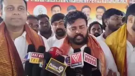సూర్యాపేట: గ్రామాల్లో కాంగ్రెస్ బలోపేతానికి కృషి చేయాలి: జిల్లా కేంద్రంలో రాష్ట్ర యువజన కాంగ్రెస్ అధ్యక్షుడు శివ చరణ్ రెడ్డి