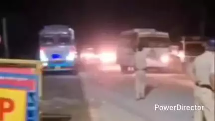 रुद्रप्रयाग: केदारनाथ हाईवे काकड़ागाड़ में खतरनाक बना है, समस्या को दूर करने के लिए लोनिवि ऊखीमठ द्वारा मरम्मत का काम चल रहा