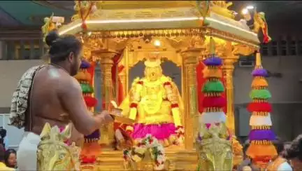 மண்ணச்சநல்லூர்: பிரசித்தி பெற்ற சமயபுரம் மாரியம்மன் கோவிலில் ஆனி மாத பௌர்ணமியை முன்னிட்டு தங்கத் தேரோட்டம் - ஆயிரக்கணக்கான பக்தர்கள் சுவாமி தரிசனம்