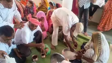 सीमलवाड़ा: कलाल समाज ने आराध्य देव भगवान सहस्त्रबाहु अर्जुन मंदिर आसन में गुरु पूर्णिमा महोत्सव कार्यक्रम का आयोजन किया