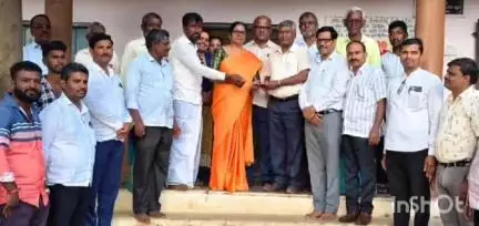 ಕುಷ್ಟಗಿ: ಮಕ್ಕಳ ಶೈಕ್ಷಣಿಕ ಬೆಳವಣಿಗೆಗೆ 1 ಲಕ್ಷ ಸ್ವಂತ ಹಣ ದೇಣಿಗೆ ನೀಡಿದ ಶಿಕ್ಷಕಿ