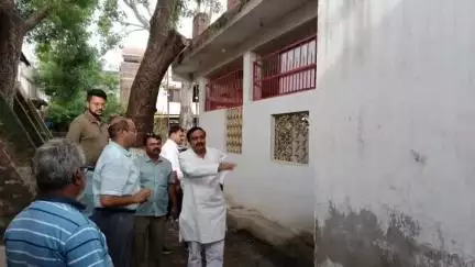 बड़नगर: विधायक जितेंद पंड्या ने शासकीय अस्पताल पहुंचकर स्वास्थ्य व्यवस्थाओं का निरीक्षण किया