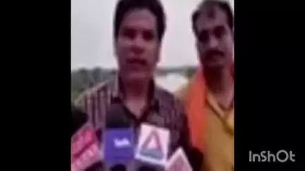 नरसिंहगढ़: राजगीर: जान जोखिम में डालकर पार्वती नदी का वैकल्पिक पुल पार करते लोग