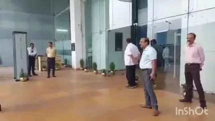 কলকাতা: বৃহস্পতিবার মুখ্যমন্ত্রী মমতা বন্দ্যোপাধ্যায়ের সঙ্গে দেখা করতে নবান্নে পৌঁছলেন কাশ্মীরের মুখ্যমন্ত্রী ওমর আব্দুল্লাহ
