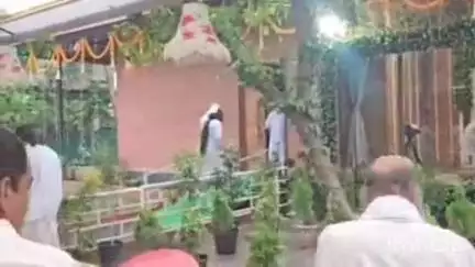 निफाड: आमदार दिलीप बनकर यांनी गुरुपौर्णिममा निमित्त वेरूळ व कोकमठाण येथे केले संत पूजन, पिंपळगाव येथे संपर्क कार्यालयाची माहिती