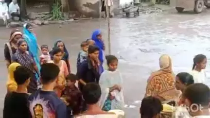 खकनार: गुरुपूर्णिमा पर भक्ति की गूंज: हैदरपुर में उमड़ा श्रद्धा का सैलाब, सैकड़ों श्रद्धालुओं ने ग्रहण की प्रसादी