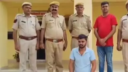 धोरीमन्ना: पुलिस थाना धोरीमन्ना ने अवैध शराब के खिलाफ बड़ी कार्रवाई, बोलेरो केम्पर में 50 कार्टन अंग्रेजी शराब और बीयर बरामद