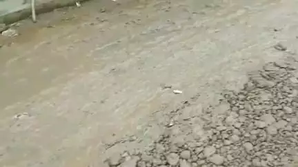 मुक्ताईनगर: मुक्ताईनगरच्या अंतुर्ली येथील इंदिरानगर जाणाऱ्या रस्त्याची दुरवस्था रस्ता दुरुस्ती करण्याची नागरिकांची मागणी