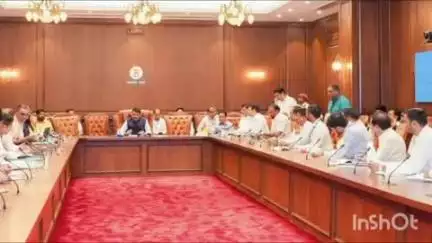 कळमेश्वर: कळमेश्वर व मोहपा नगरपरिषदेच्या पाणीपुरवठा योजनेशी संबंधित मुद्द्यांवर विधान भवन येथे करण्यात आली चर्चा