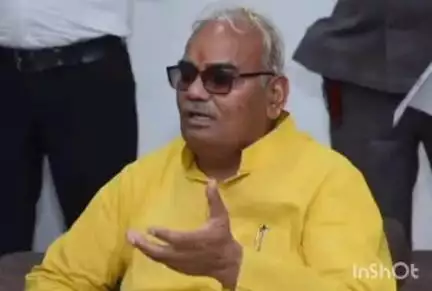 अटरू: अटरू उपखण्ड क्षेत्र में विद्यालयों का औचक निरीक्षण, नदारद मिले कर्मचारियों को दिया गया नोटिस