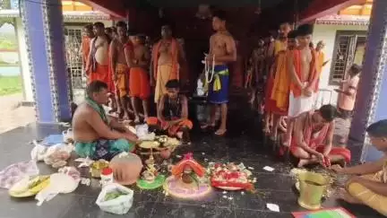 ମୋହନା: ମୋହନା ନୀଳକଣ୍ଠେଶ୍ଵର ମନ୍ଦିରେ କାଉଡିଆ ଙ୍କ ସଂକଳ୍ପ।