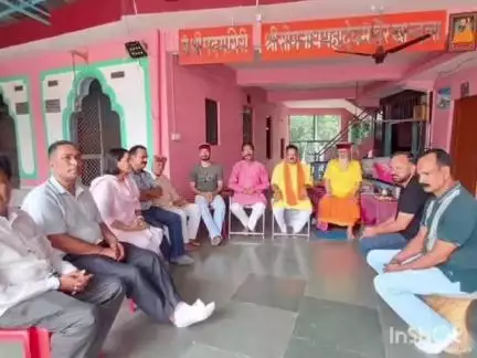 रिवालसर: गुरु पूर्णिमा पर बल्ह विधायक इंद्र सिंह गांधी ने विभिन्न मंदिरों में टेका माथा, पुजारियों और संतों को किया सम्मानित