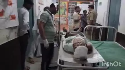 बिसौली: दबतोरी पुलिस चौकी के पास दो बाइकों की जोरदार टक्कर, दो लोग हुए घायल