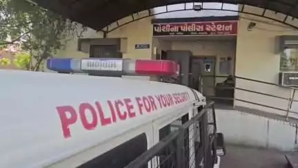 પોશીના: વલસાડી નજીક મુસાફરો ભરેલી જીપ પલટી મારતા એક વ્યક્તિનું મોત નિપજ્યું