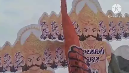વેજલપુર: લાંભામાં બિસ્માર રસ્તા, ભુવા અને ઉભરાતી ગટરોના પ્રશ્નોને લઈ કોંગ્રેસ દ્વારા પાટા બાંધી ડોક્ટરની સારવાર લઈ કરાયો વિરોધ