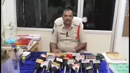 మేళ్ల వాగు భార్య భర్తల ఆత్మహత్యల పై దర్యాప్తు కొనసాగుతుంది వినుకొండ రూరల్ సీఐ ప్రభాకర్