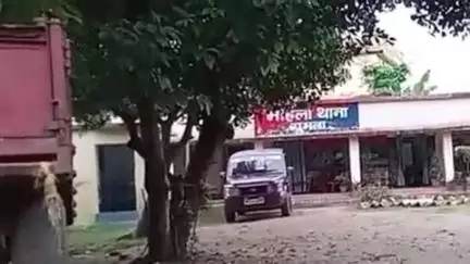 गुमला: शादी का झांसा देकर एक गांव में नाबालिग से दुष्कर्म, दूसरी को लेकर भागा आरोपी