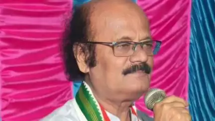 বেলডাঙা ২: ২১শে জুলাই শহীদ স্মরণে কলকাতা চলো এই উদ্দেশ্যকে সফল করতে সোমপাড়ায় আলোচনা সভায় উপস্থিত রেজিনগর বিধানসভা তৃণমূল বিধায়ক