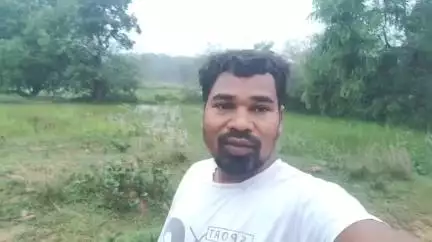 झारखंड के आलावा कई प्रांत में भी भरी बारिश देखने लगी, यहां तो पहाड़ से पानी निकलने लगी,