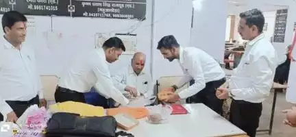 गुरु पूर्णिमा की हार्दिक शुभकामनाएं। 
जय गुरु देव