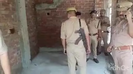 टूंडला: आगरा रोड स्थित शिवपुरी कॉलोनी के कॉर्नर पर निर्माणाधीन दुकान की दूसरी मंजिल पर मिला किशोर का शव