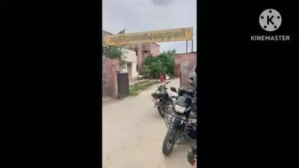 बस्ती: बस्ती जिले के बहादुरपुर सामुदायिक स्वास्थ्य केंद्र का वीडियो आज सोशल मीडिया पर तेजी से हो रहा वायरल