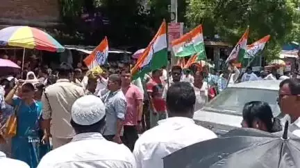 শিৱসাগৰ: জিলা কংগ্ৰেছৰ নৱ নিযুক্ত সভাপতি অজয় কুমাৰ গগৈক শিৱসাগৰত জিলা কংগ্ৰেছৰ উষ্ম আদৰণি