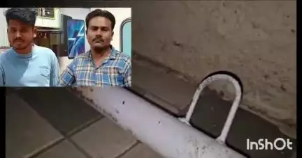 लातूर: कोळपा येथे झेंडा उभारताना लोखंडी पाईप मध्ये विद्युत वाहिनीतील करंट उतरल्याने दोघांचा झाला जागीच मृत्यू तर दोघे जखमी