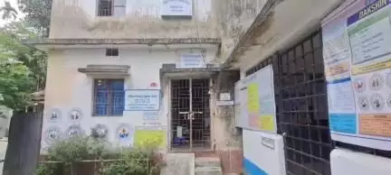 মাদারিহাট: মেয়ের চাকরি না হওয়ায় মাদারিহাটের দক্ষিণ শিশুবাড়িতে স্বাস্থ্যকেন্দ্রে তালা ঝুলিয়ে দিলেন জমিদাতা #jansamasya