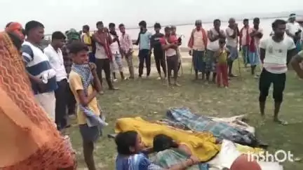 मुंगेर: गंगा में स्नान करते समय डूबी दोनों युवतियों के शव मिले, परिजनों का रो-रोकर बुरा हाल, झौवा बाहियार की घटना