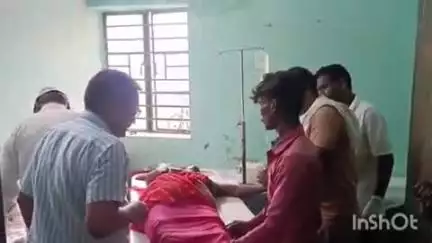 सोनो: रजला हॉल्ट के पास ट्रेन की चपेट में आने से महिला गंभीर रूप से हुई घायल