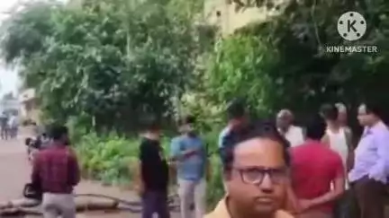 বাঁকুড়া ১: রাস্তা না পুকুর, এক ঝলক না দেখলে বুঝাই দায়,ঘটনাটি বাঁকুড়ার পুরন্দরপুর এলাকার # jansamasya