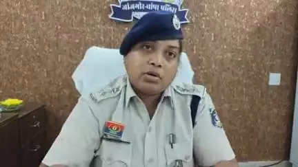 जांजगीर: जगदलपुर में नाबालिग बालक से अनाचार के मामले में आरोपी युवती हुई गिरफ्तार, फ्री फायर गेम से हुआ प्यार