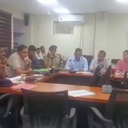 लक्ष्मणगढ़: लक्ष्मणगढ़ के पंचायत समिति सभागार में जनसुनवाई के दौरान 11 में से 4 प्रकरण का मौके पर किया निस्तारण