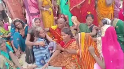 जखनिया: शादियाबाद में स्कूली बस ने साइकिल से दूध लेने जा रहे 12 साल के बालक को रौंदा, मौत, आक्रोशित ग्रामीणों ने सड़क किया जाम