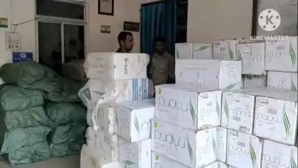 কৈলাশহর: চিনিবাগান নাকা পয়েন্ট এলাকা থেকে উদ্ধার প্রচুর পরিমাণে বার্মিজ সিগারেট