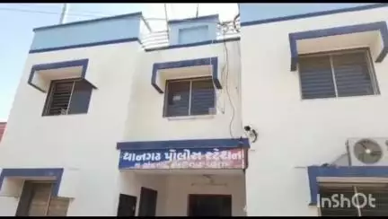 ચોટીલા: ગ્રામ્ય વિસ્તારની પરપ્રાંતિય સગીરા પર કુકર્મ આચરી ગર્ભવતી બનાવનાર ૬૦ વર્ષના આધેડ વિરૂધ્ધ ફરિયાદ નોંધાઇ
