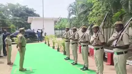 సిరిసిల్ల: నేరాల నియాత్రణకు గ్రామాల్లో విజిబుల్ పొలిసింగ్ పై దృష్టి సారించాలి జిల్లా ఎస్పీ మహేష్ బి గితే