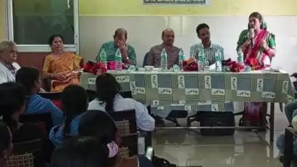 ବଲାଙ୍ଗୀର: ସିଏଚ୍ ସି. ଶାସ୍ତ୍ରୀନଗରରେ ସହରୀ ପ୍ରାଥମିକ ସ୍ୱାସ୍ଥ୍ୟକେନ୍ଦ୍ର ଶିବିର ଅନୁଷ୍ଠିତ, ଯୋଗଦେଲେ ପୌରାଧ୍ଯକ୍ଷା