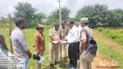 వికారాబాద్: అల్లాపూర్ పోతుల వాగును సందర్శించిన విజిలెన్స్ డీఎఫ్ఓ రాజశేఖర్