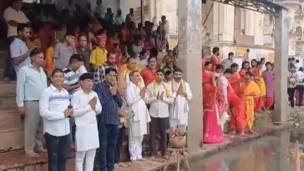 पुष्कर: श्री ब्रह्म पुष्कर विप्र महासभा यज्ञ समिति की ओर से वराह घाट व बंशी घाट पर 102वें वार्षिक यज्ञ महोत्सव का किया गया आयोजन
