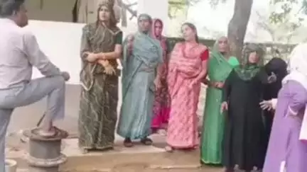 आमेर: मनोहरपुर की राव सिंह कॉलोनी में 9 दिन से पेयजल सप्लाई ठप, महिलाएं जलदाय विभाग कार्यालय पहुंची
