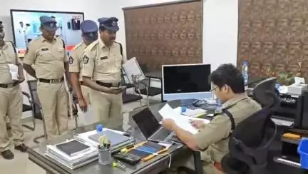 జిల్లాలో పోలీస్ సిబ్బంది సమస్యలను త్వరతిగతన పరిష్కరిస్తాం: జిల్లా ఎస్పీ శివ కిషోర్