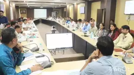 सिरोंज: जिले में डीएम ने पीएम विश्वकर्मा और मुख्यमंत्री उद्यम क्रांति योजना से हितग्राहियों को लाभान्वित करने के निर्देश दिए