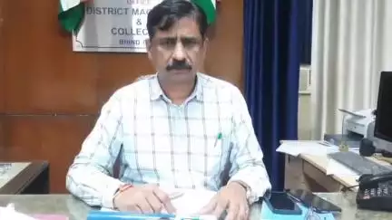 भिंड नगर: कलेक्टर कार्यालय का निर्देश: 12 और 13 जुलाई को कार्यालय खोलकर सीएम हेल्पलाइन की लंबित शिकायतों का होगा समाधान