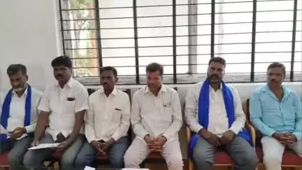 ಮಳವಳ್ಳಿ: ಪಟ್ಟಣದಲ್ಲಿ ದಲಿತ ಸಂಘಟನೆಗಳ ‌ಮುಖಂಡರ ಸುದ್ದಿಗೋಷ್ಠಿ, ಎಸ್ಸಿ ಎಸ್ಟಿ ಅಧಿಕಾರಿಗಳಿಗೆ ಉನ್ನತ ಹುದ್ದೆ ನೀಡದ ಸರ್ಕಾರದ ಕ್ರಮಕ್ಕೆ ಖಂಡನೆ