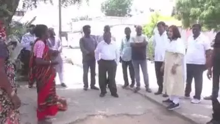 దేవరకద్ర: దేవరకద్ర మున్సిపాలిటీ లో డెంగ్యూ వ్యాధి వ్యాపిస్తే అధికారులపై చర్యలు: జిల్లా కలెక్టర్